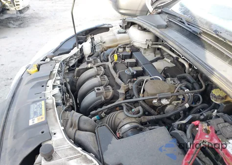 2014 Ford Focus Se z USA, uszkodzony, nr VIN 1FADP3F28EL119188